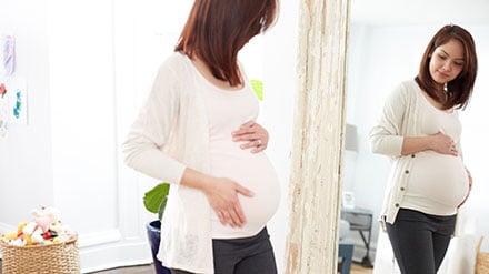 Conseils et astuces Huggies sur votre grossesse, du premier au dernier trimestre.