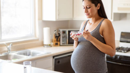 Pregnancy dieting tips and advice from Huggies.