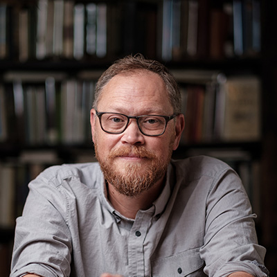 Photo of Andrew Peterson